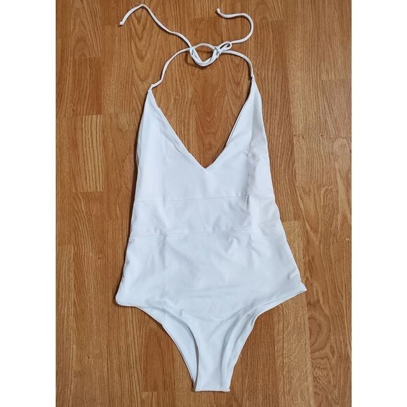 Tavik Chase One Piece Swimsuit sz Small in White - Picture 4 of 13